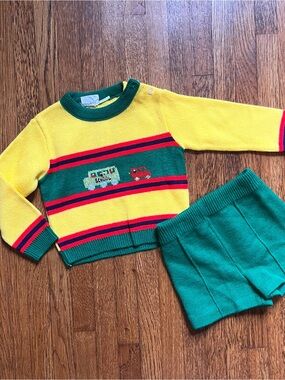 Little Angel Original 18 mo knit shorts set 80s School bus classic sweater